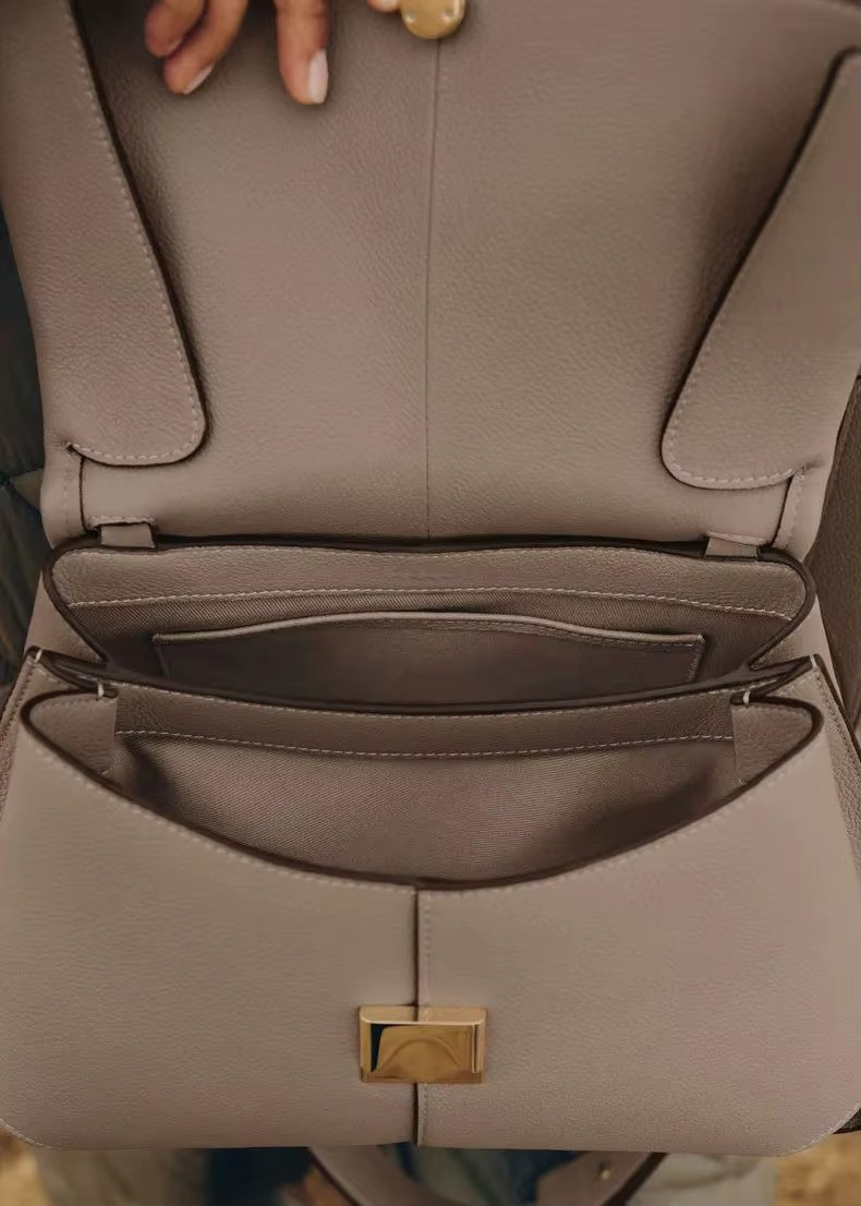 Anette Shoulder Bag
